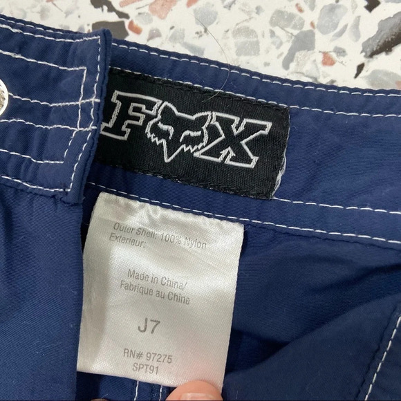 FOX Racing Y2K Casual Shorts Lightweight 100% Nylon Size 7 Summer Swim Moto - Picture 3 of 6